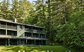 Bluebird Cady Hill Lodge
